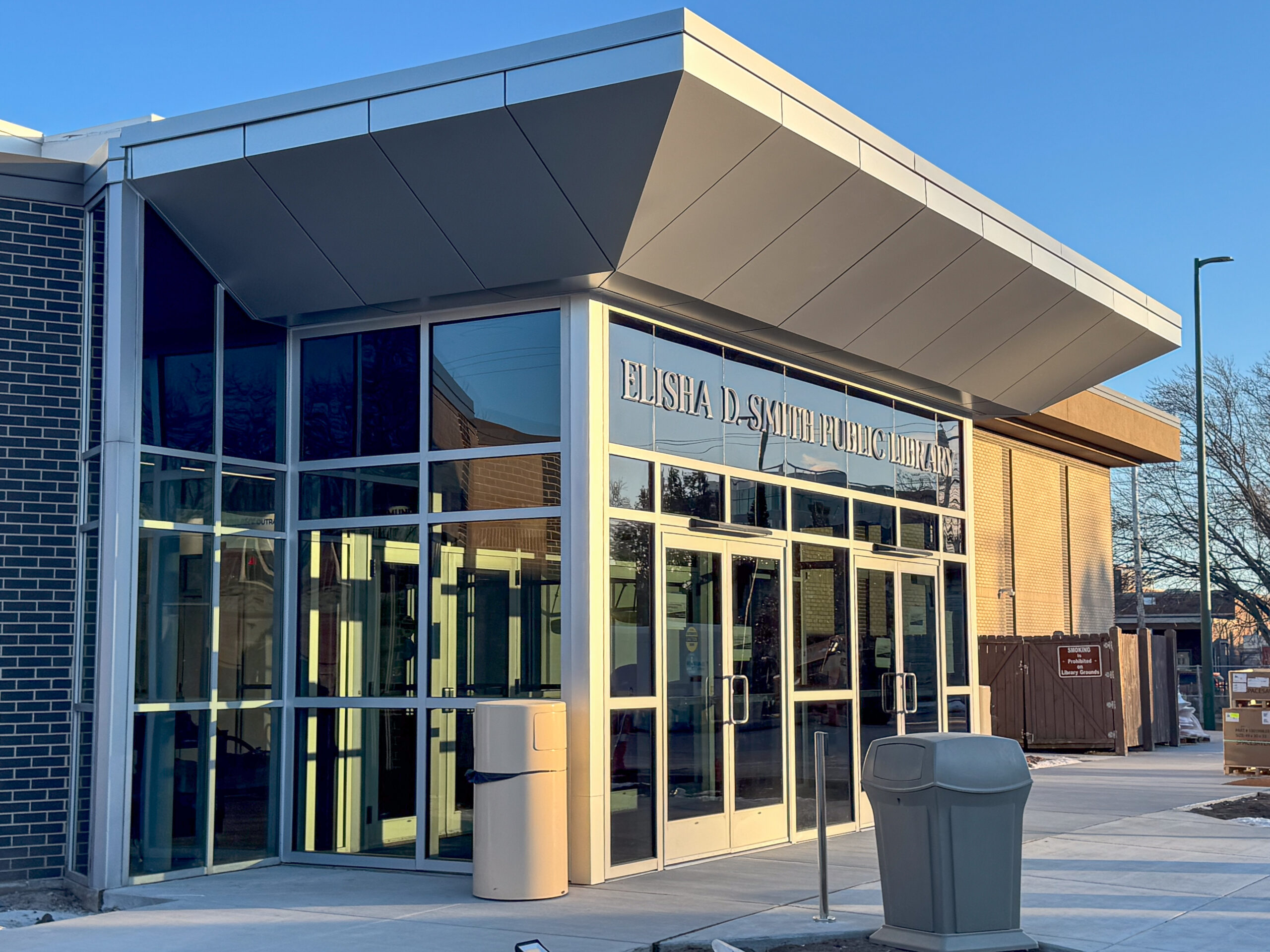 Menasha Library